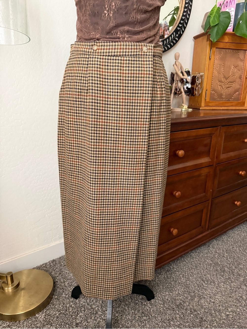 Vintage Doherty Wool Houndstooth Midi Skirt in Brown, Rust, Navy & Olive